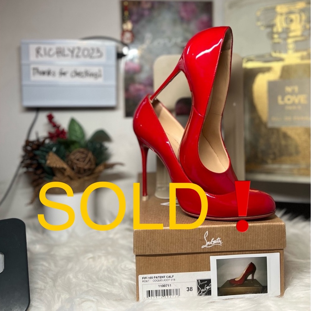SOLD❗️christian Louboutin Red Patent calf Leather Stiletto Pump EU Size 38